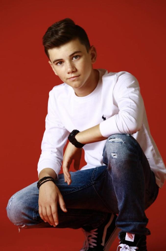 Alexander James (AJ) Rodriguez says it 'Doesn't Matter to Me' in new video - INTERVIEW 1 AJ Rodriguez3