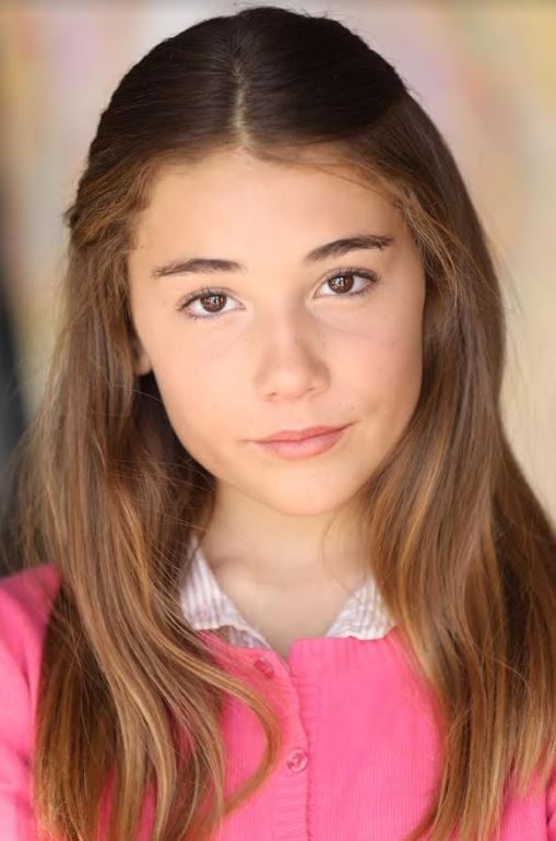 INTERVIEW: Clementine Lea Spieser dishes on the Hype House "Incident," influencer Squads, and fake friends 4 clementine lea 4