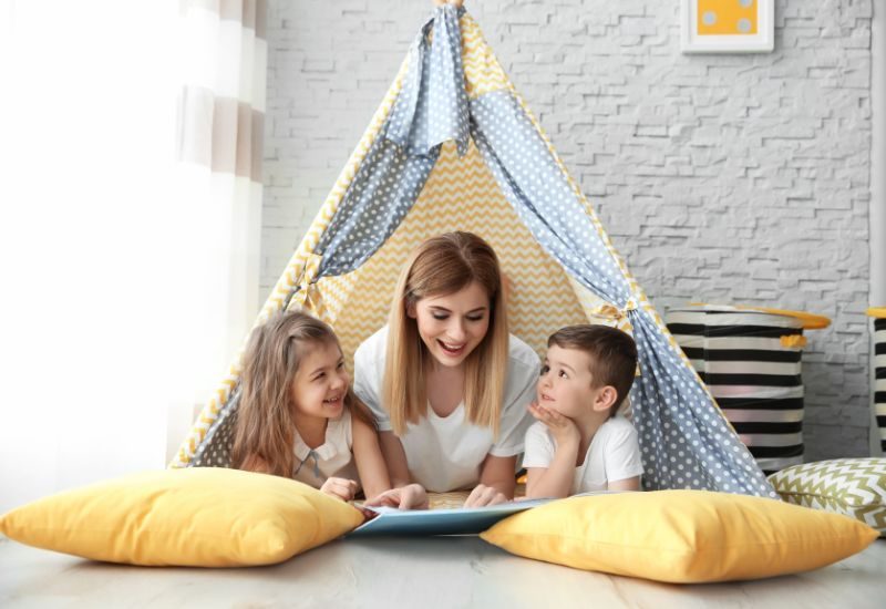 Babysitting 101: How To Get the Kids To Sleep 1 cpr123 147095 babysitting kids sleep image1 1