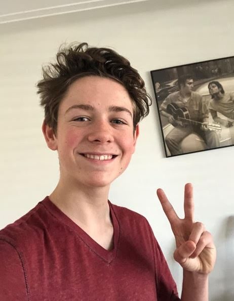 Interview with Dakota Lotus from Disney Channel's "Coop & Cami Ask the World" 2 dakota selfie