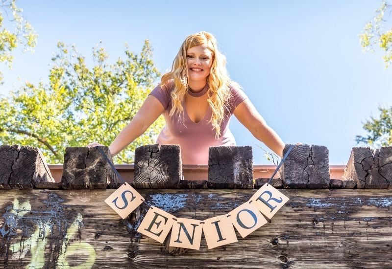 Tips for Dealing With a Senior Year Slump 1 Tips for Dealing With a Senior Year Slump