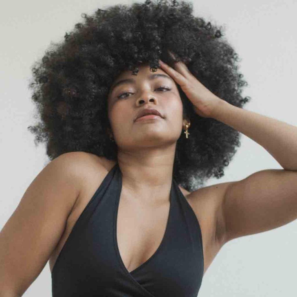 Comfort and Confidence: How BRABAR is Revolutionizing Teen Bra Shopping 4 gabby o 082 1080