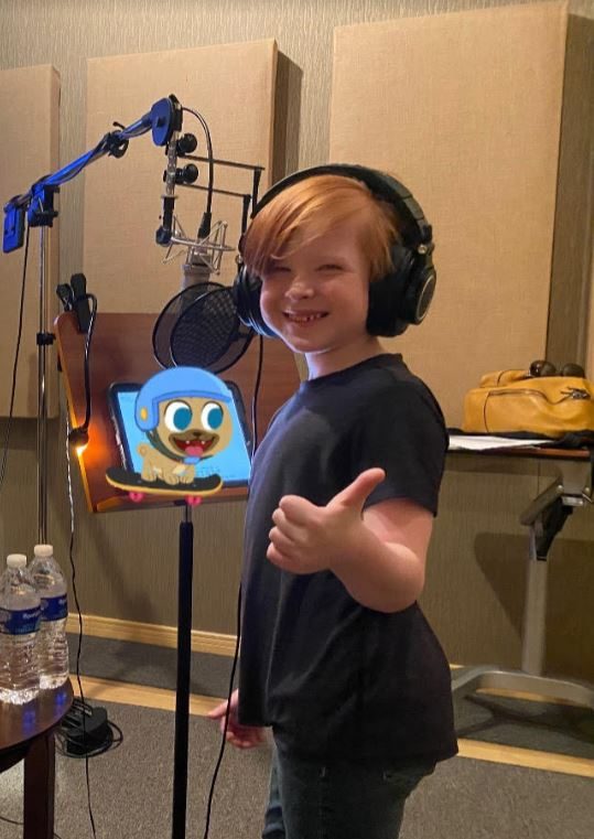 5 Fast Facts about actors Gracen & Paris Newton 2 gracen selfie
