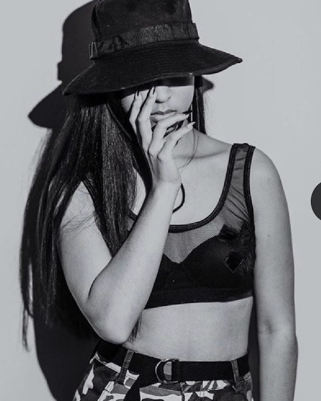Scarlet Ayliz: Is this Powerhouse 17-year-old Singer the Next Aaliyah? INTERVIEW 2 image0 1