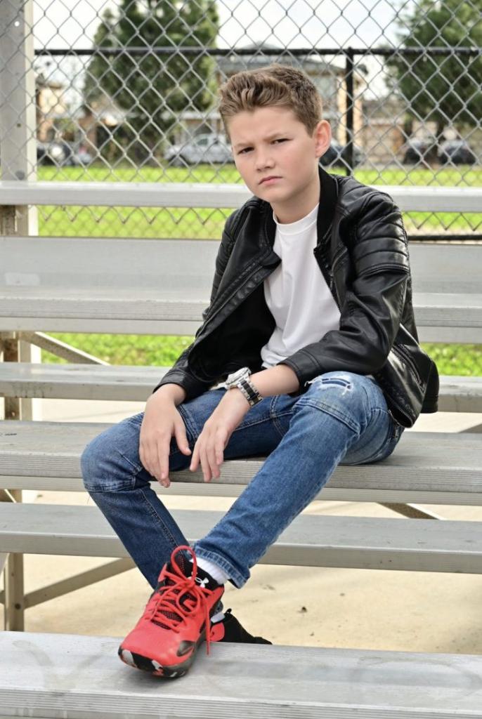 Interview with new singer/songwriter & actor Justice Haller 2 Justice Haller4