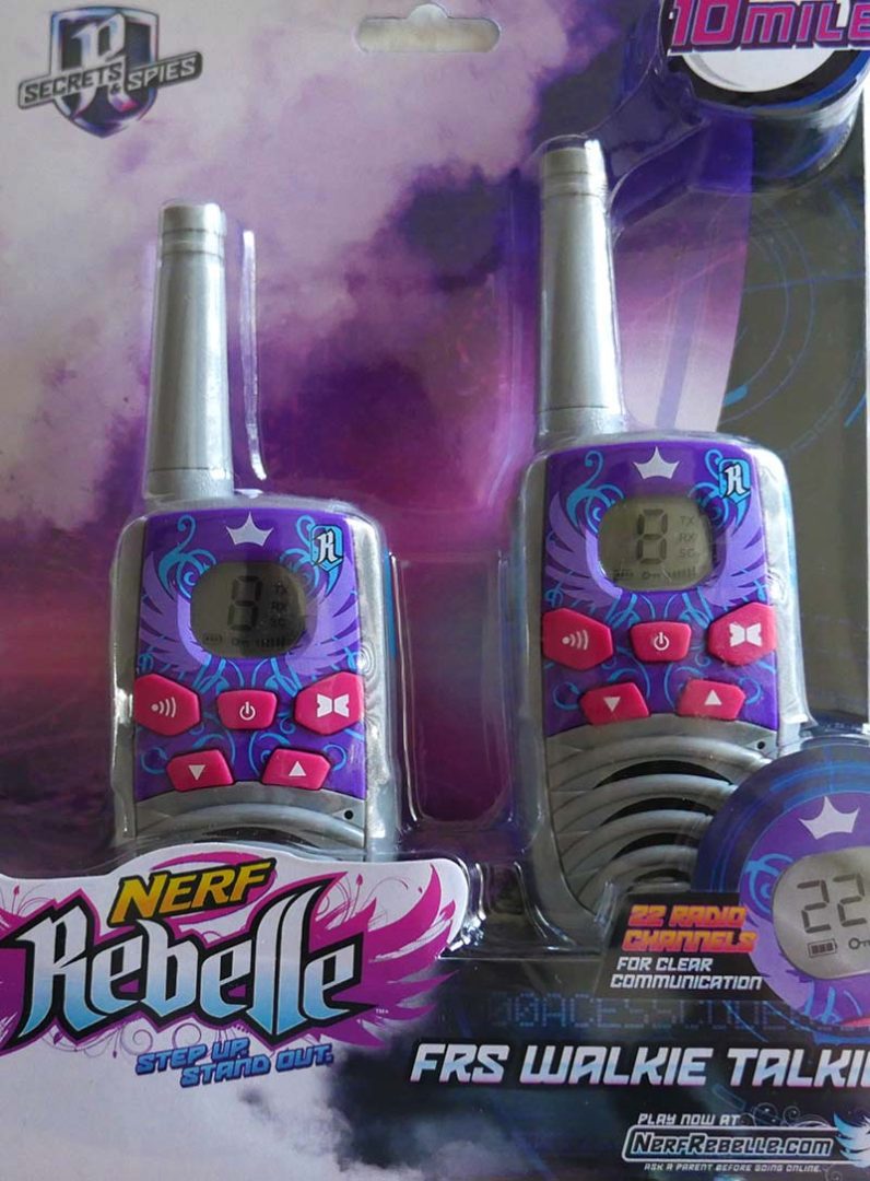 Nerf Rebelle 10 Mile FRS Walkie Talkie Review 3 P1060564