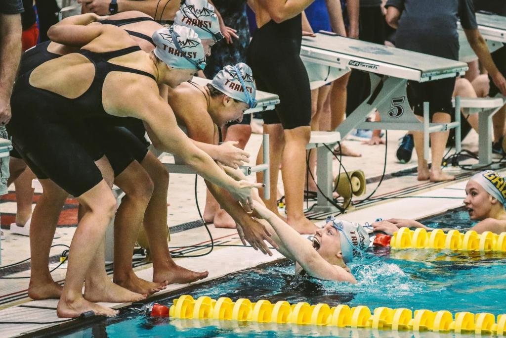 How to Succeed on the Swim Team in High School