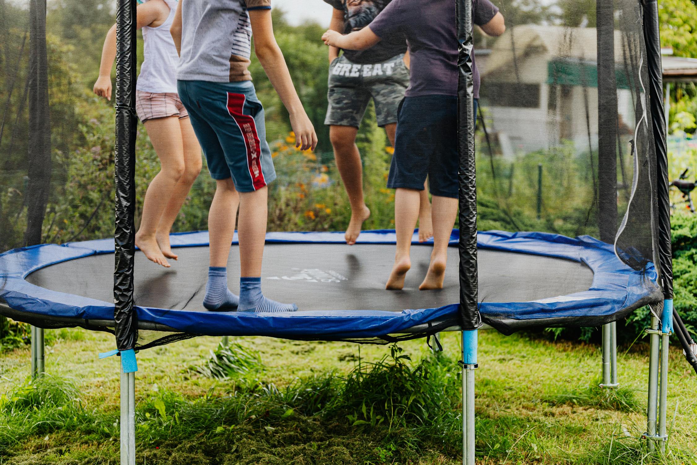 Engaging Outdoor Games and Activities: Encouraging Teens and Tweens to Unplug and Connect with Nature 1 pexels photo 4964542