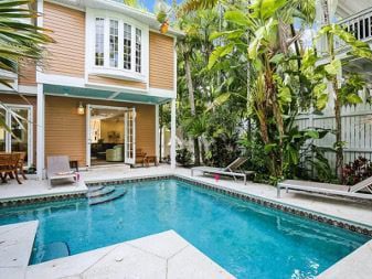 Tired of Covid?Most popular family-friendly vacation spots for 2021! 1 Picture1