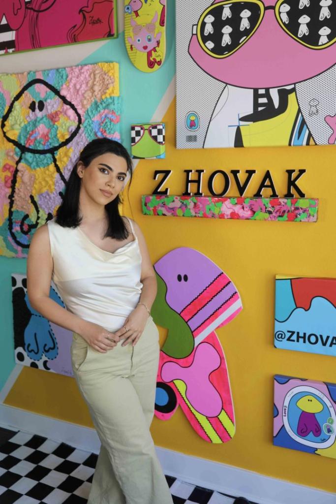 Teens Wanna Know Partners with Z HOVAK Studio to Host Celebrity Teen NFT Paint Party 85 z hovak vip paint party 21 scaled