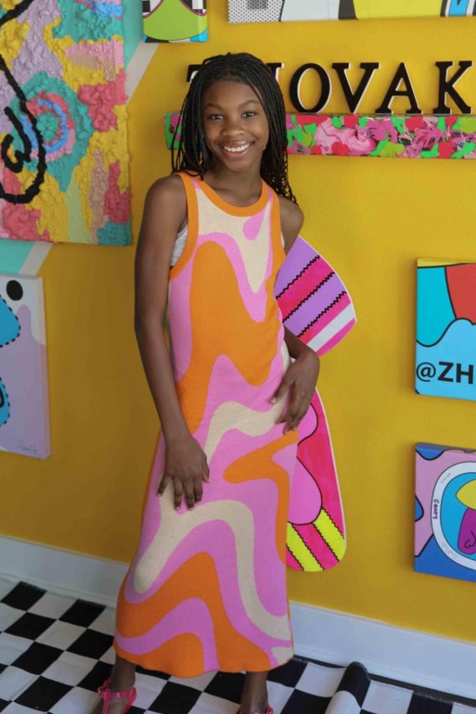 Teens Wanna Know Partners with Z HOVAK Studio to Host Celebrity Teen NFT Paint Party 117 z hovak vip paint party 8 scaled